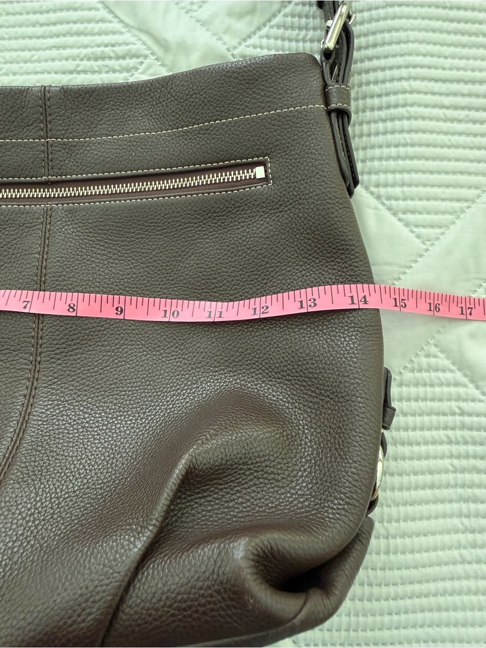 Coach Classic Medium Pebbled Leather Hobo Shoulder Bag in Dark Brown Leather - Picture 7 of 13